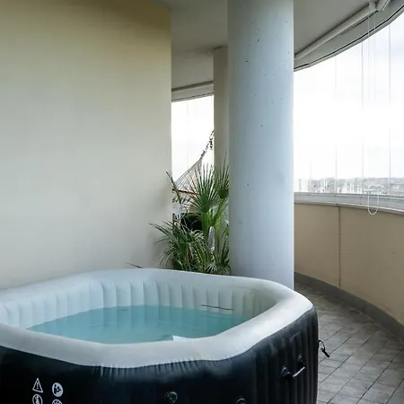 Elegant Panoramic With Jacuzzi 公寓 *