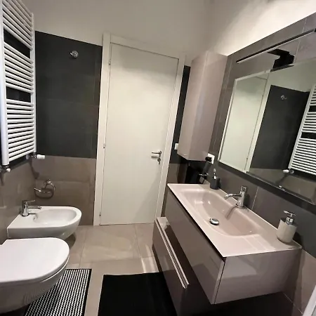 公寓 Elegant Panoramic With Jacuzzi